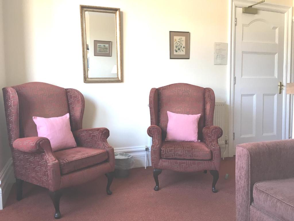 Stavordale House room 5